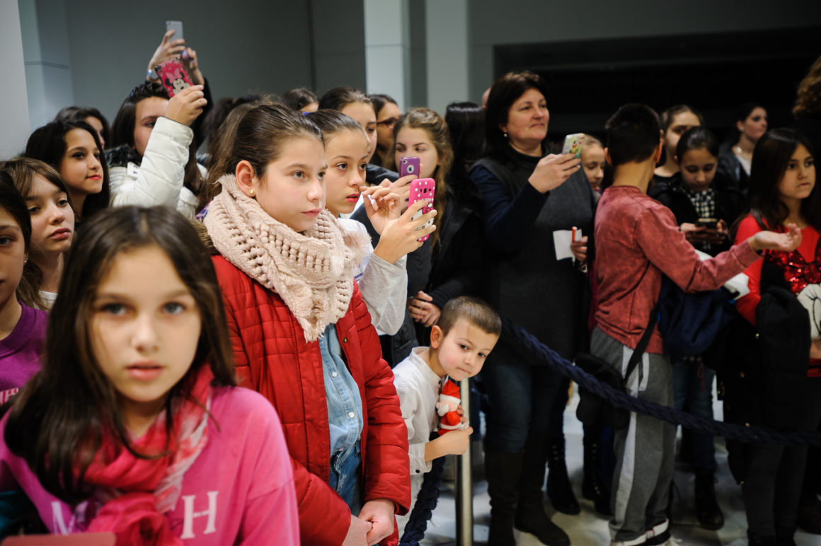 SARA JOVANOVIĆ U SHOPPING CENTRU KARABURMA