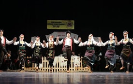 Dan folklora u šoping centru Karaburma