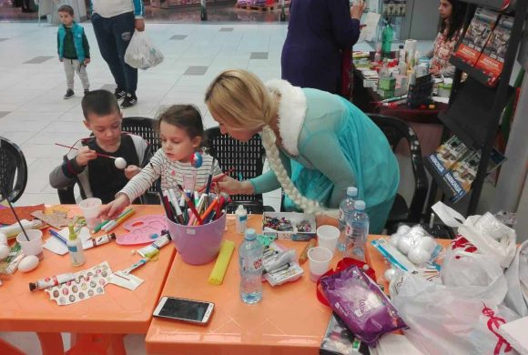 Uskršnje humanitarno oslikavanje jaja