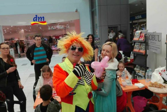 Uskršnje humanitarno oslikavanje jaja