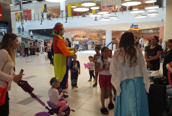 Druženje sa klovnom i princezom